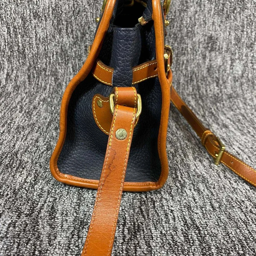 Vtg Dooney Bourke All Weather Leather Cavalry Satchel Bag Navy British Tan Purse